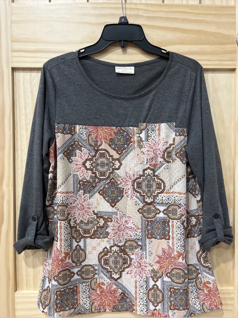 Bobbie Brooks Charcoal Gray 3/4 sleeves with Neutral Floral Patchwork